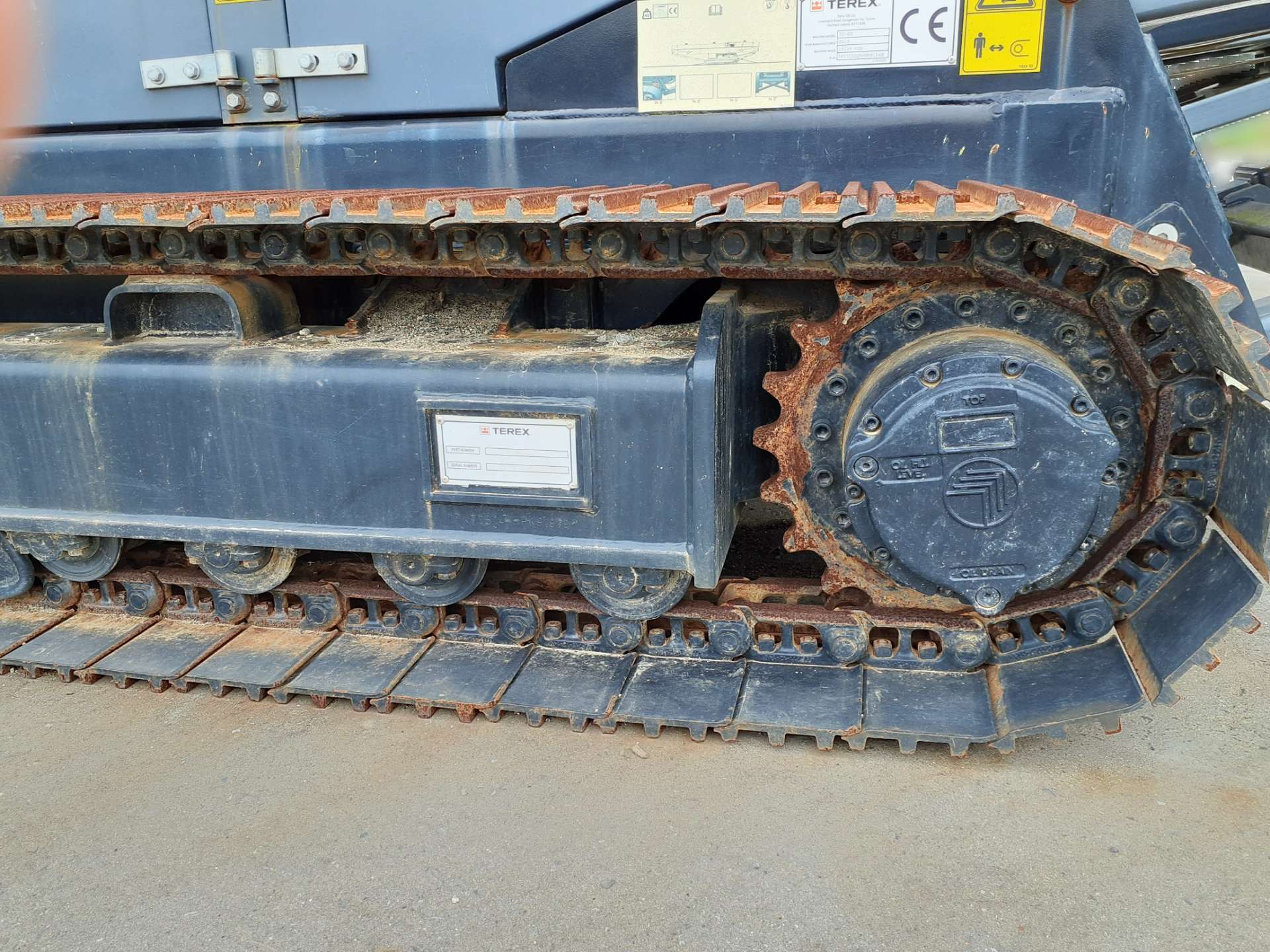 自走式ベルトコンベア　TEREX　FINRAY　TC-65　自走式ベルトコンベア