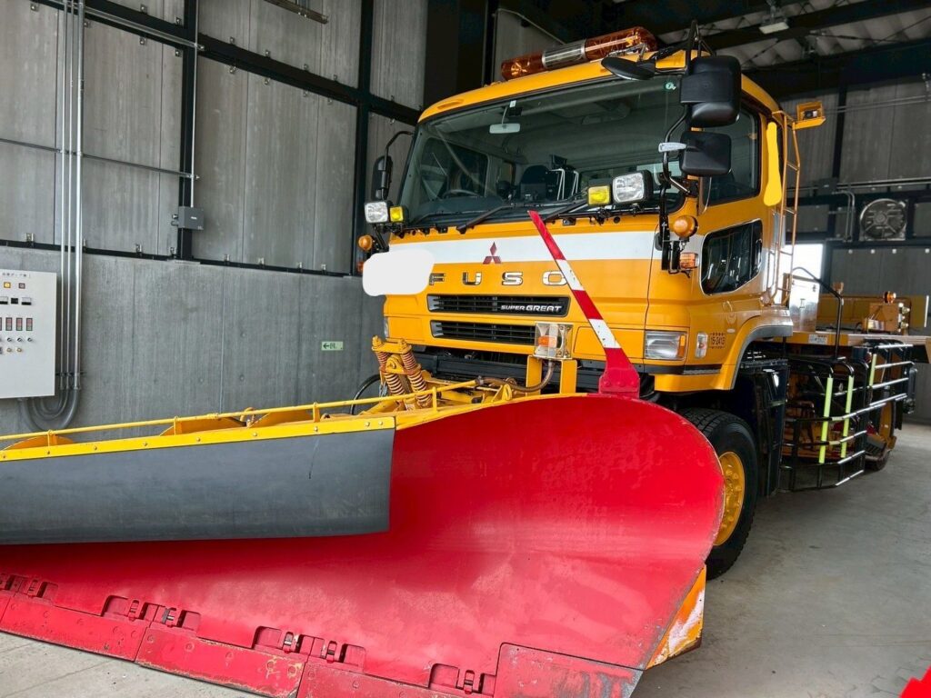 10ｔ　大型　除雪トラック　三菱　　KL-FR50MJX改　腹グレ